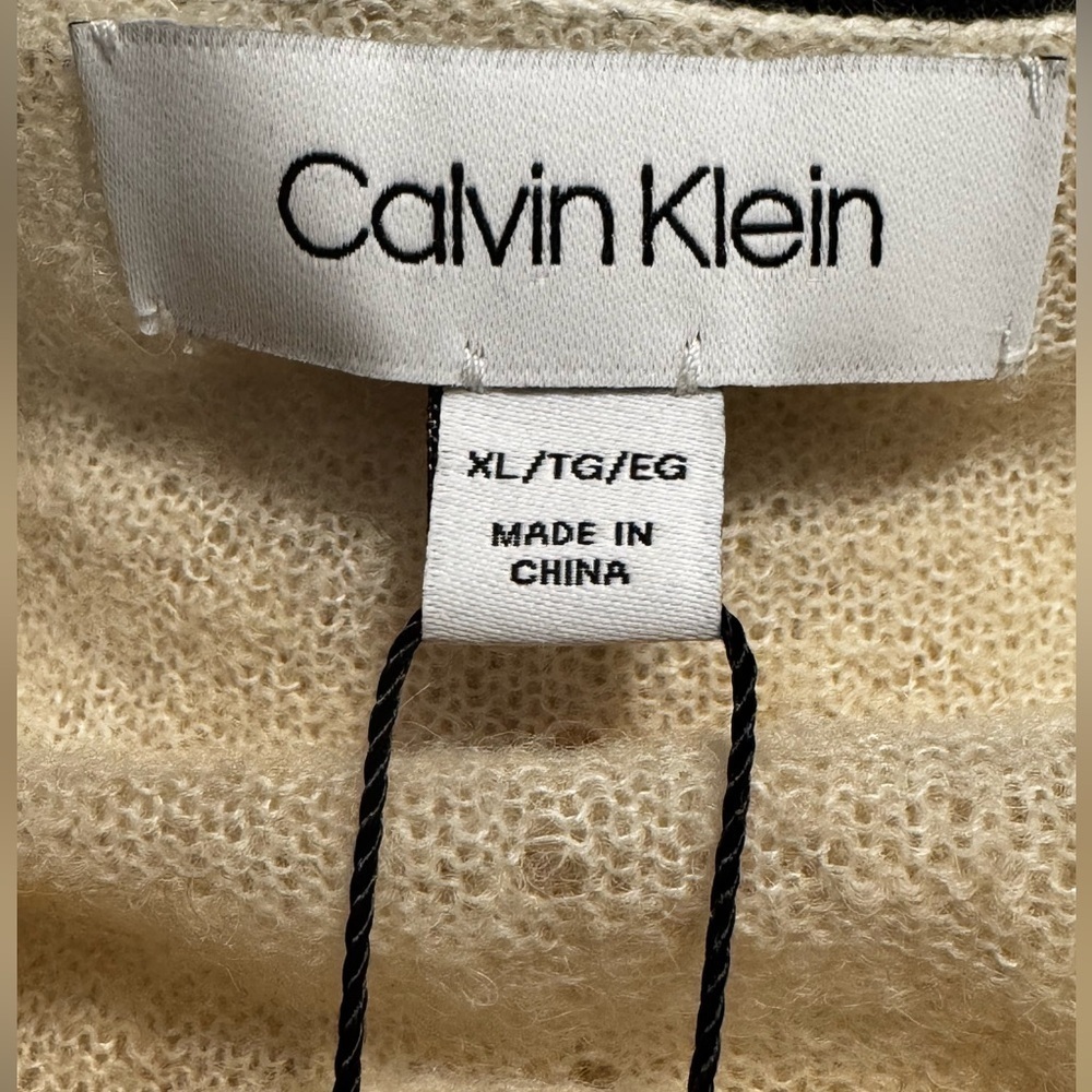 Calvin Klein Women's Cream Sweater with Black Trim - Picture 3 of 4